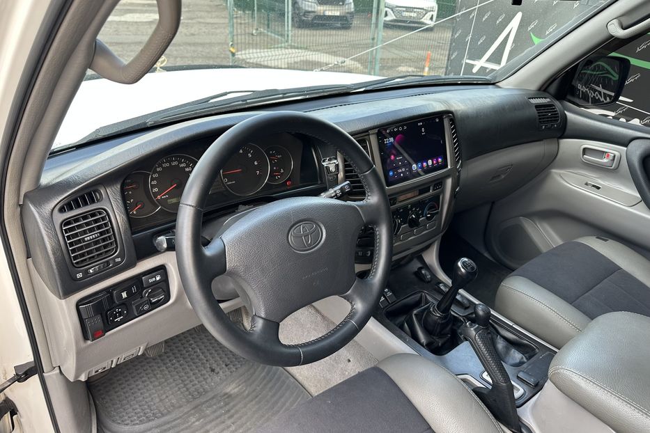 Продам Toyota Land Cruiser 105 4x4 2007 года в Киеве