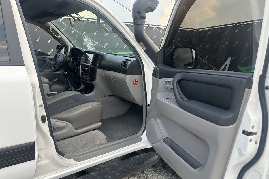 Продам Toyota Land Cruiser 105 4x4 2007 года в Киеве
