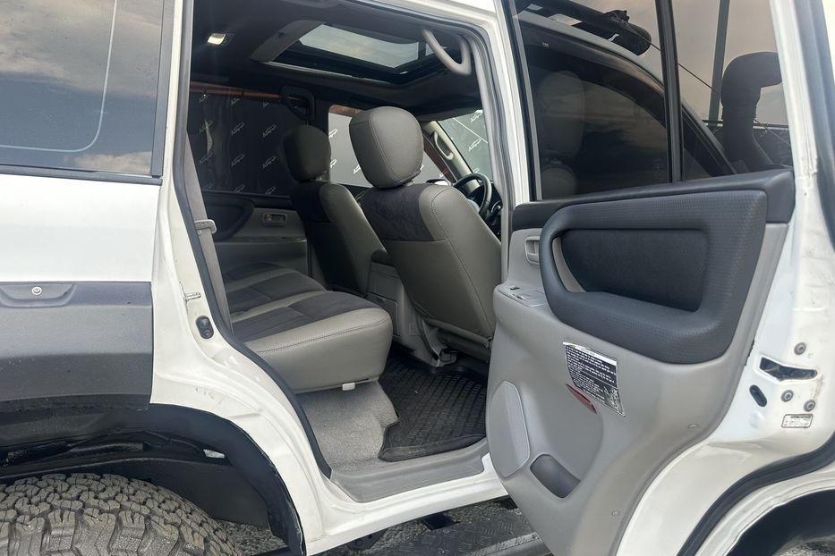 Продам Toyota Land Cruiser 105 4x4 2007 года в Киеве