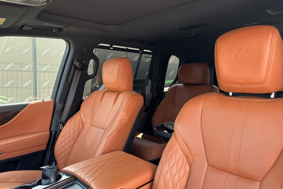Продам Lexus LX 570 LX600 Premium 2023 года в Киеве