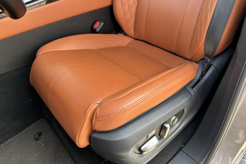 Продам Lexus LX 570 LX600 Premium 2023 года в Киеве