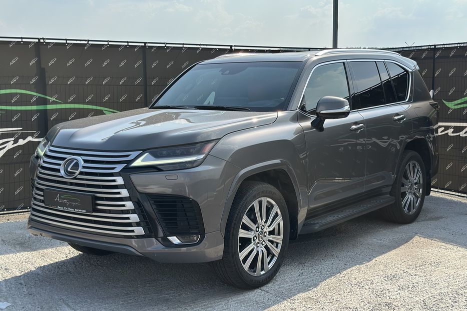 Продам Lexus LX 570 LX600 Premium 2023 года в Киеве