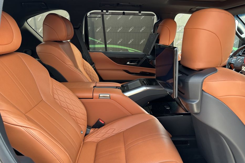 Продам Lexus LX 570 LX600 Premium 2023 года в Киеве