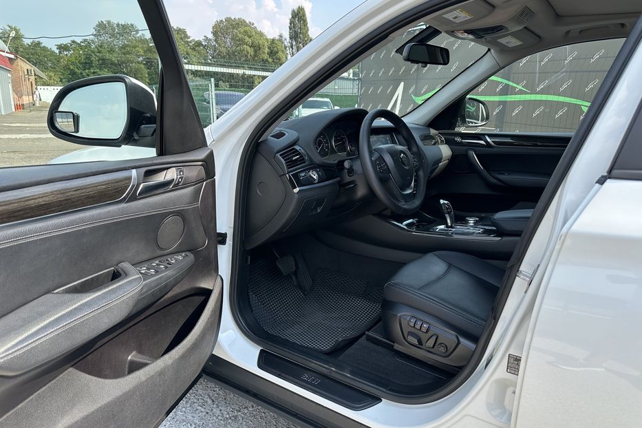 Продам BMW X3 Xdrive28i 2015 года в Киеве