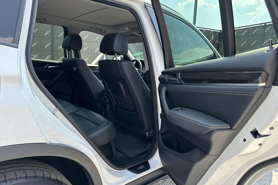 Продам BMW X3 Xdrive28i 2015 года в Киеве