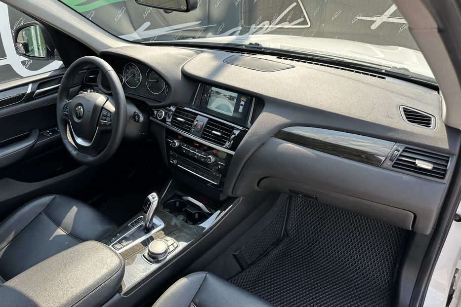 Продам BMW X3 Xdrive28i 2015 года в Киеве