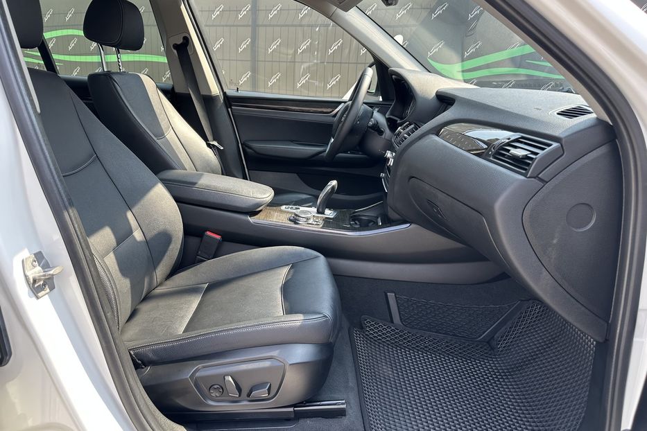 Продам BMW X3 Xdrive28i 2015 года в Киеве