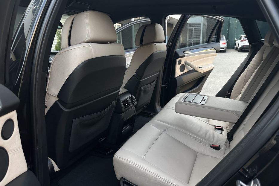 Продам BMW X6 XDrive 35i 2012 года в Киеве