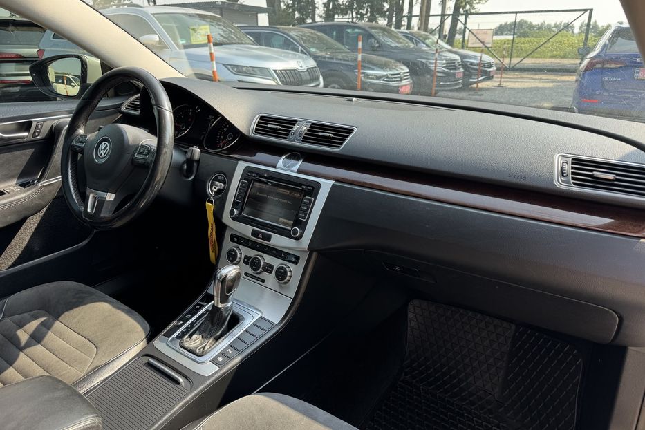 Продам Volkswagen Passat B7 COMIS  2011 года в г. Умань, Черкасская область