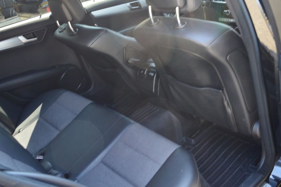 Продам Mercedes-Benz C-Class 2012 года в Одессе