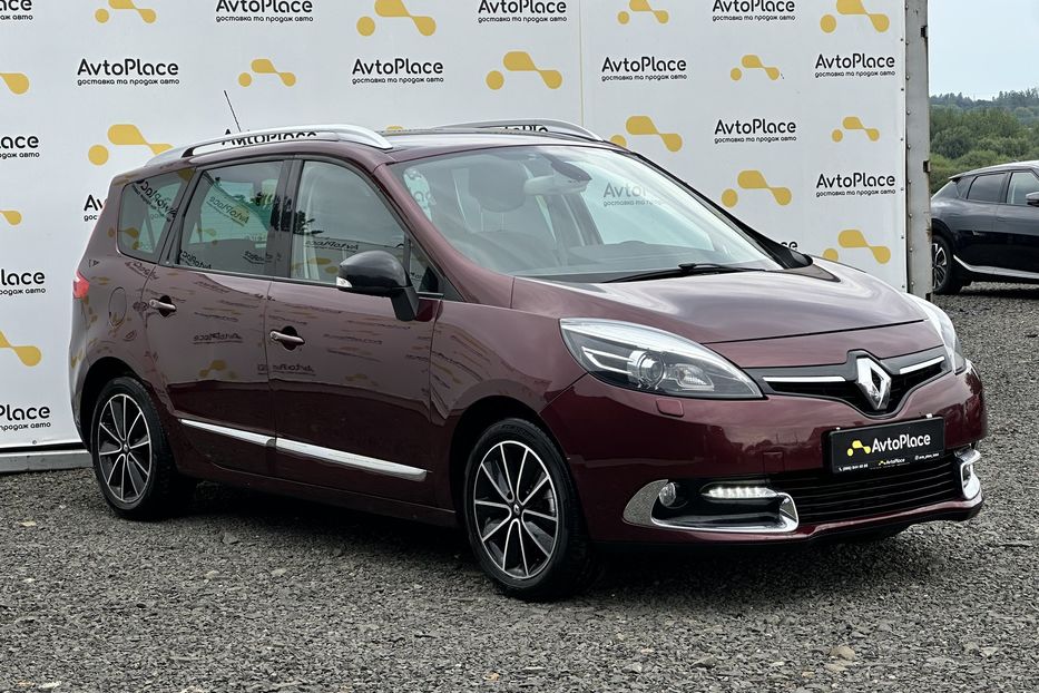 Продам Renault Grand Scenic 2013 года в Луцке