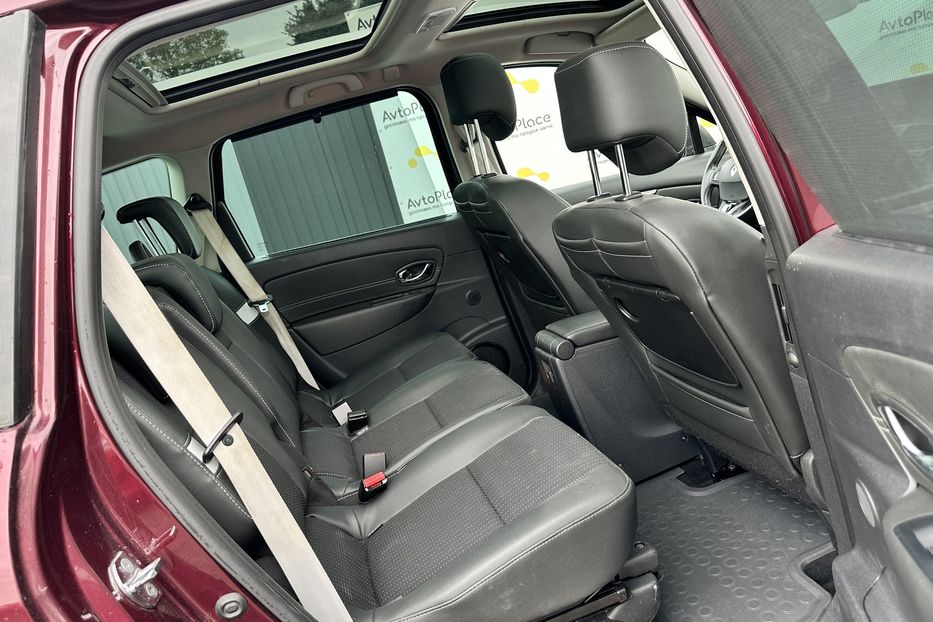 Продам Renault Grand Scenic 2013 года в Луцке