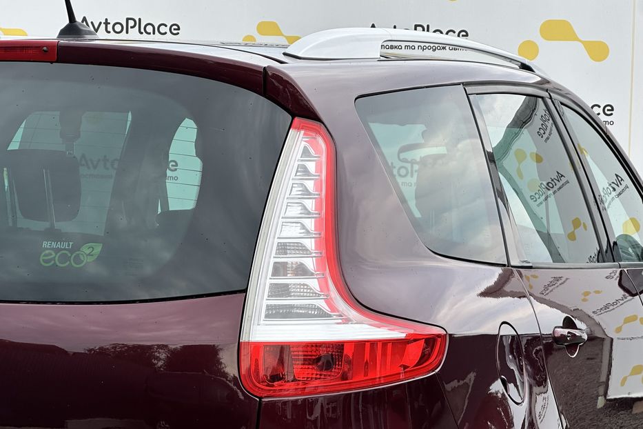 Продам Renault Grand Scenic 2013 года в Луцке