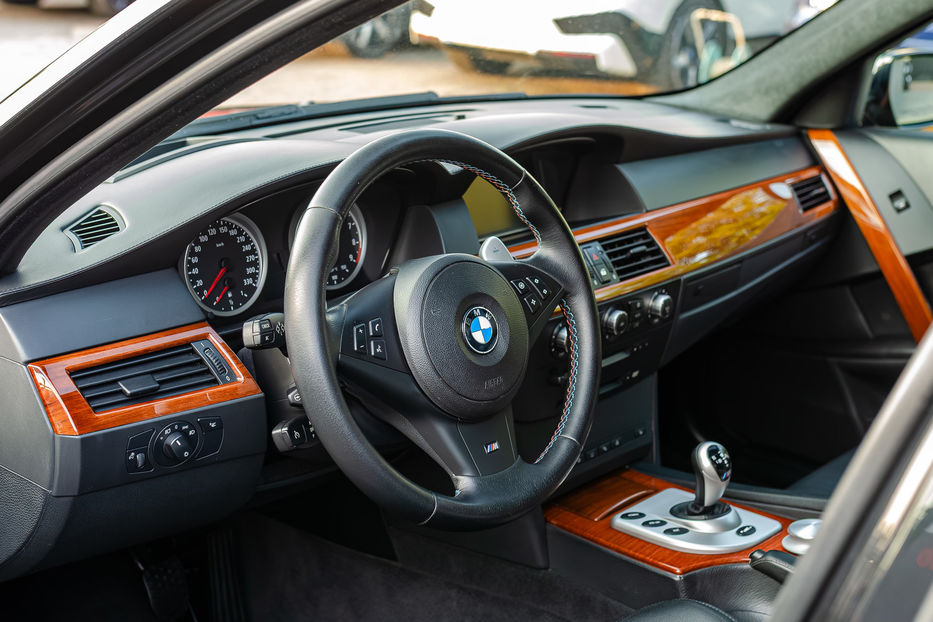 Продам BMW M5 Individual 2007 года в Киеве