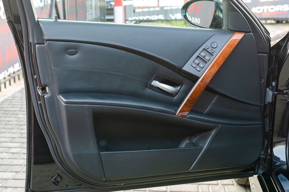 Продам BMW M5 Individual 2007 года в Киеве