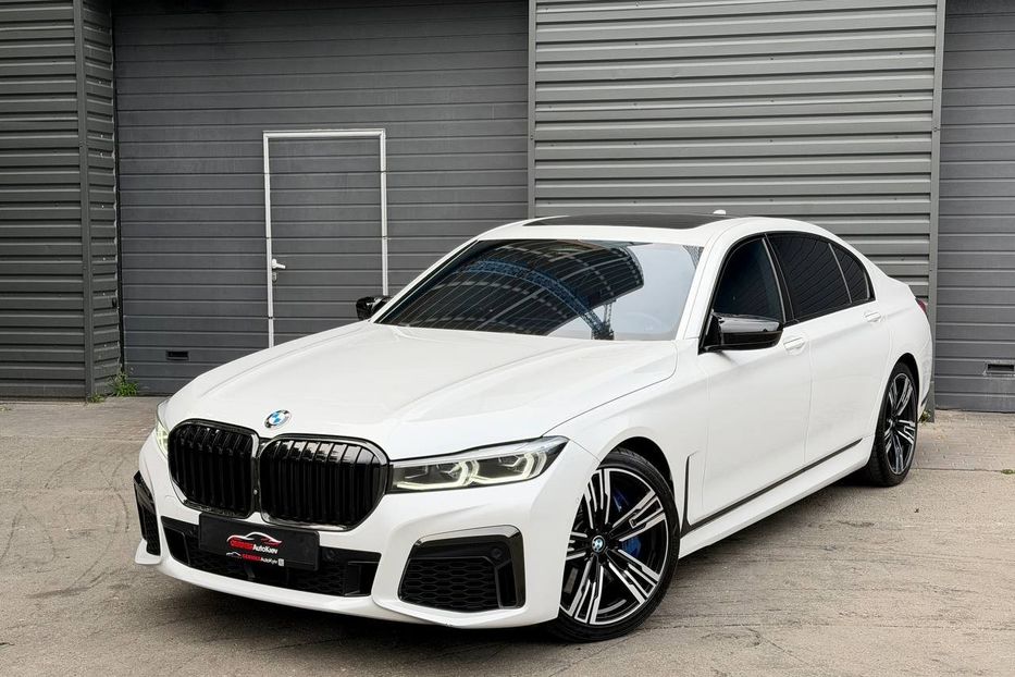 Продам BMW 750 Li M package 2020 года в Киеве