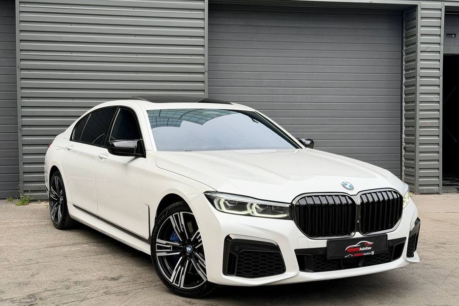 Продам BMW 750 Li M package 2020 года в Киеве
