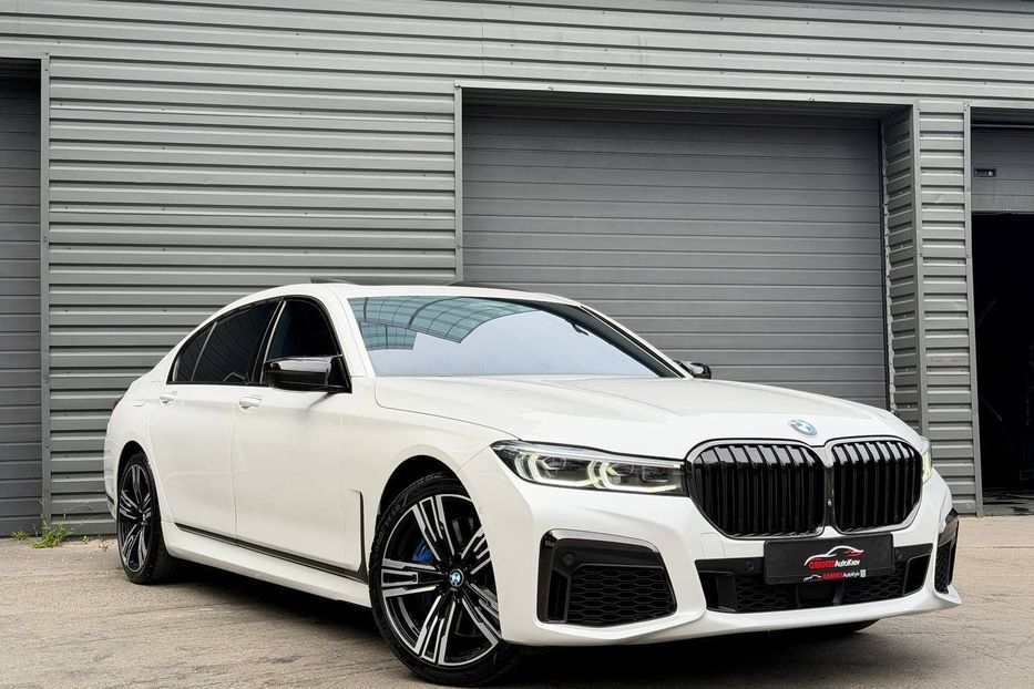 Продам BMW 750 Li M package 2020 года в Киеве