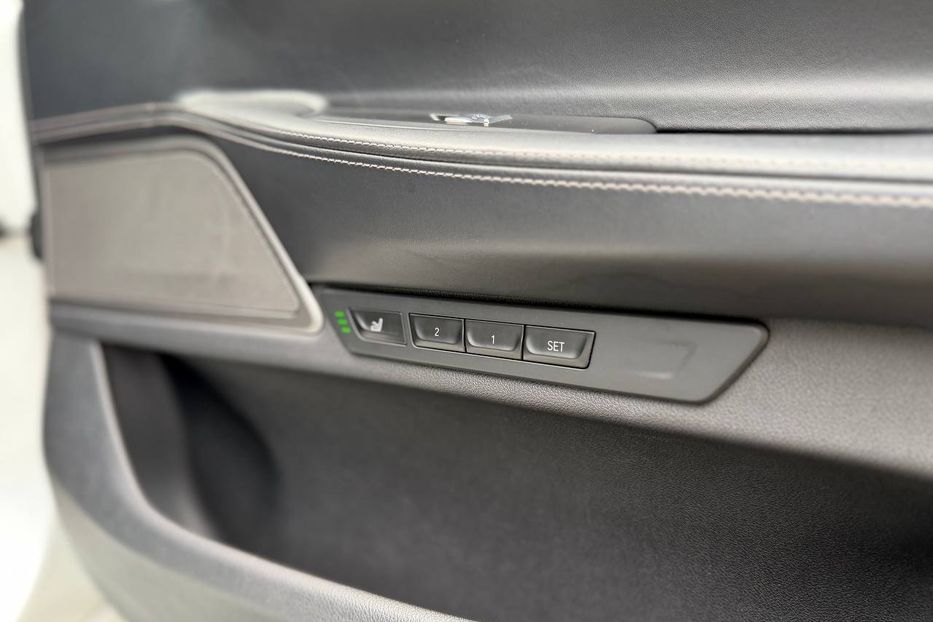 Продам BMW 750 Li M package 2020 года в Киеве