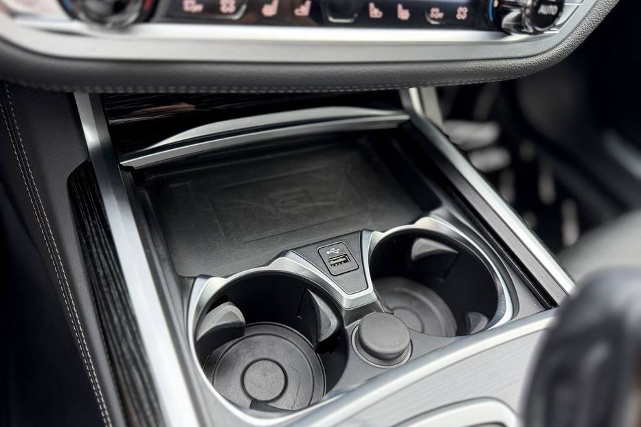 Продам BMW 750 Li M package 2020 года в Киеве