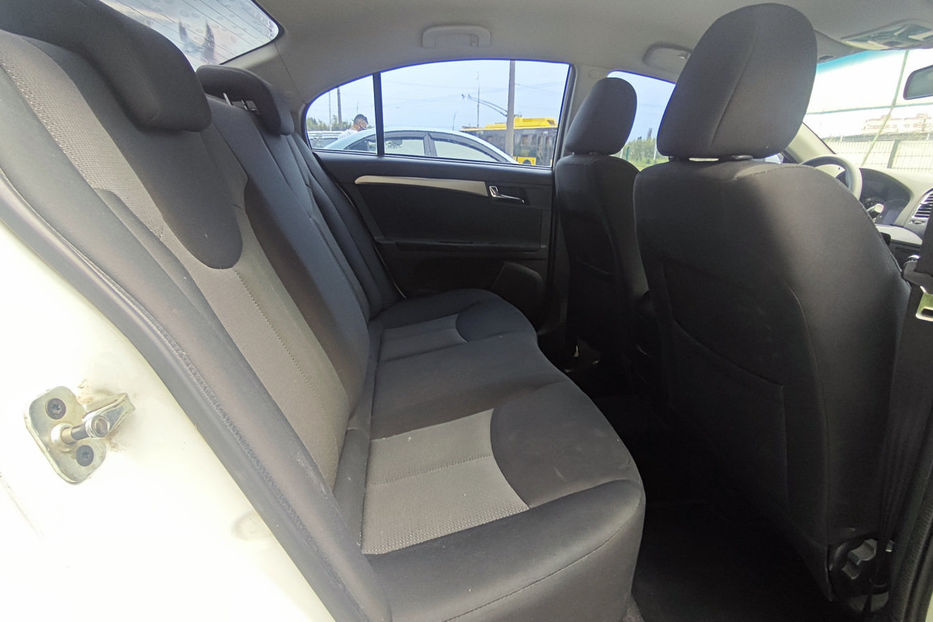 Продам MG 350 1.5 AT (106 к.с.)  •  Comfort 2012 года в Киеве