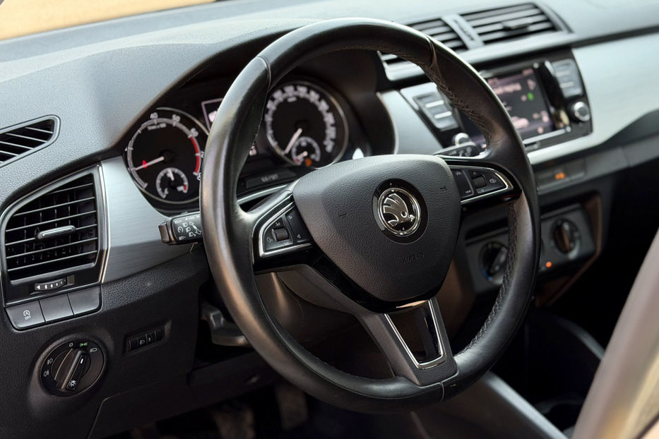 Продам Skoda Fabia 1.0 TSI MT (95 к.с.)  •  Style 2020 года в Киеве