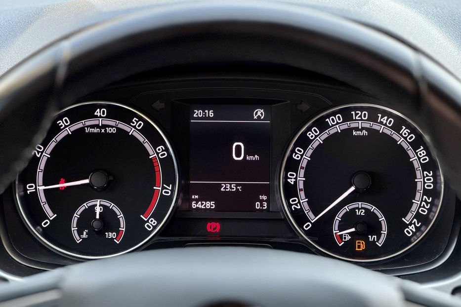 Продам Skoda Fabia 1.0 TSI MT (95 к.с.)  •  Style 2020 года в Киеве