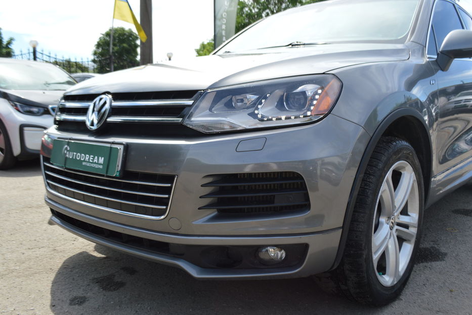 Продам Volkswagen Touareg R-line 3.0 TDI 2013 года в Одессе