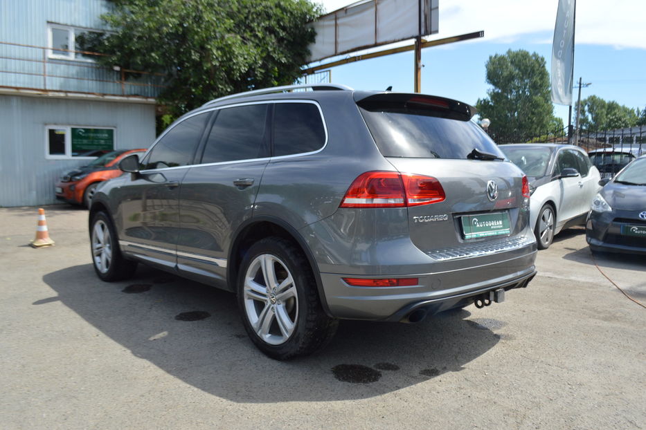Продам Volkswagen Touareg R-line 3.0 TDI 2013 года в Одессе