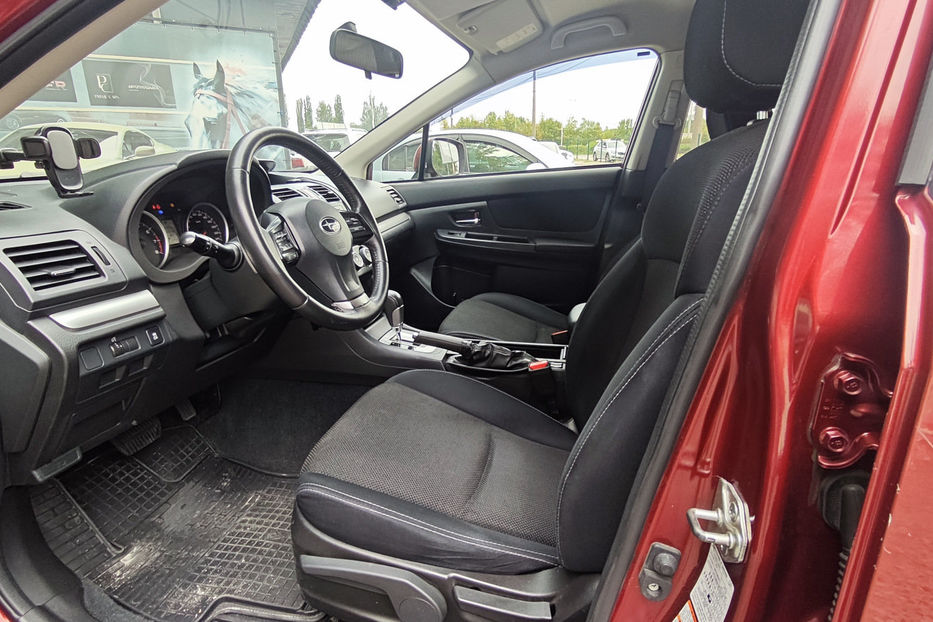 Продам Subaru XV 2.0i CVT (150 к.с.) 2012 года в Киеве