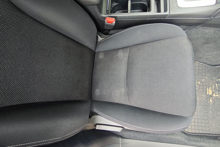 Продам Subaru XV 2.0i CVT (150 к.с.) 2012 года в Киеве