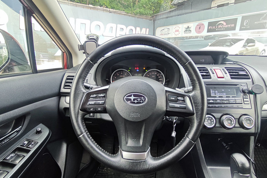 Продам Subaru XV 2.0i CVT (150 к.с.) 2012 года в Киеве
