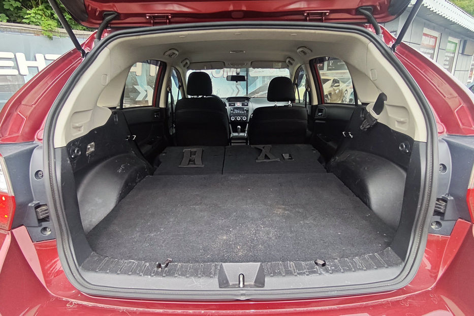 Продам Subaru XV 2.0i CVT (150 к.с.) 2012 года в Киеве