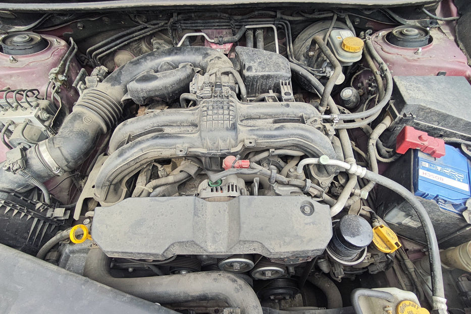 Продам Subaru XV 2.0i CVT (150 к.с.) 2012 года в Киеве