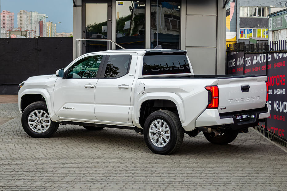 Продам Toyota Tacoma 2.4 AWD 2024 года в Киеве