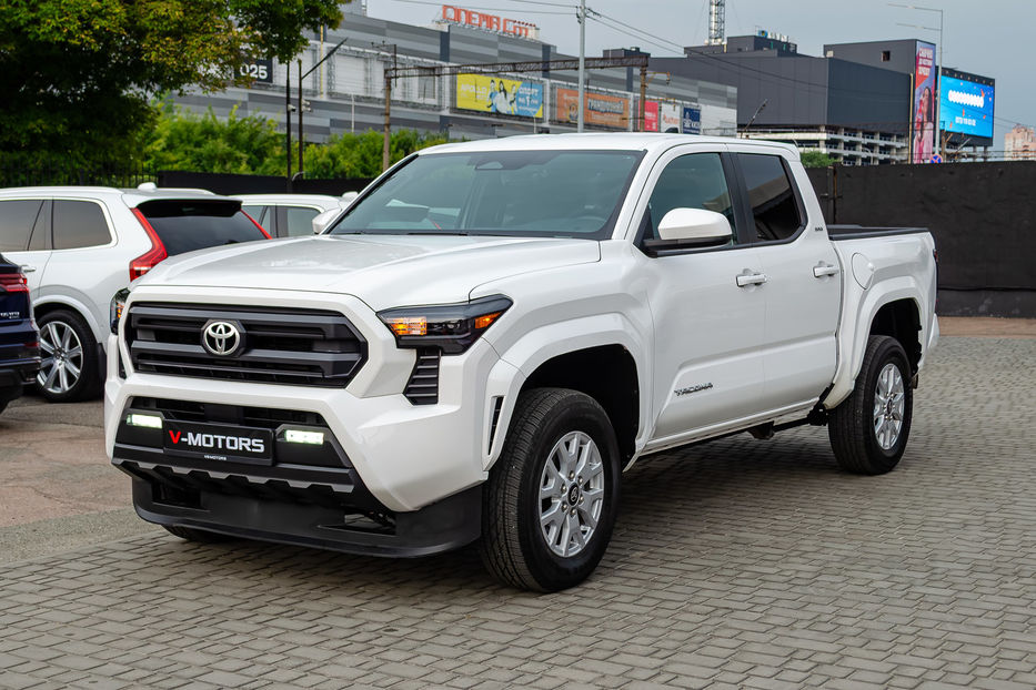 Продам Toyota Tacoma 2.4 AWD 2024 года в Киеве