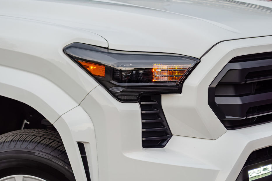 Продам Toyota Tacoma 2.4 AWD 2024 года в Киеве