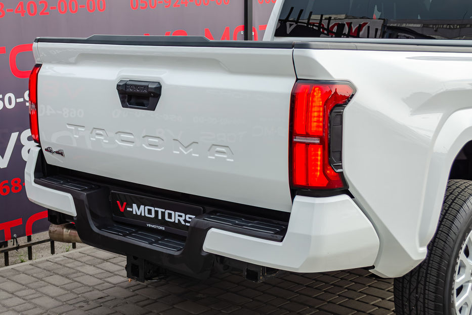 Продам Toyota Tacoma 2.4 AWD 2024 года в Киеве