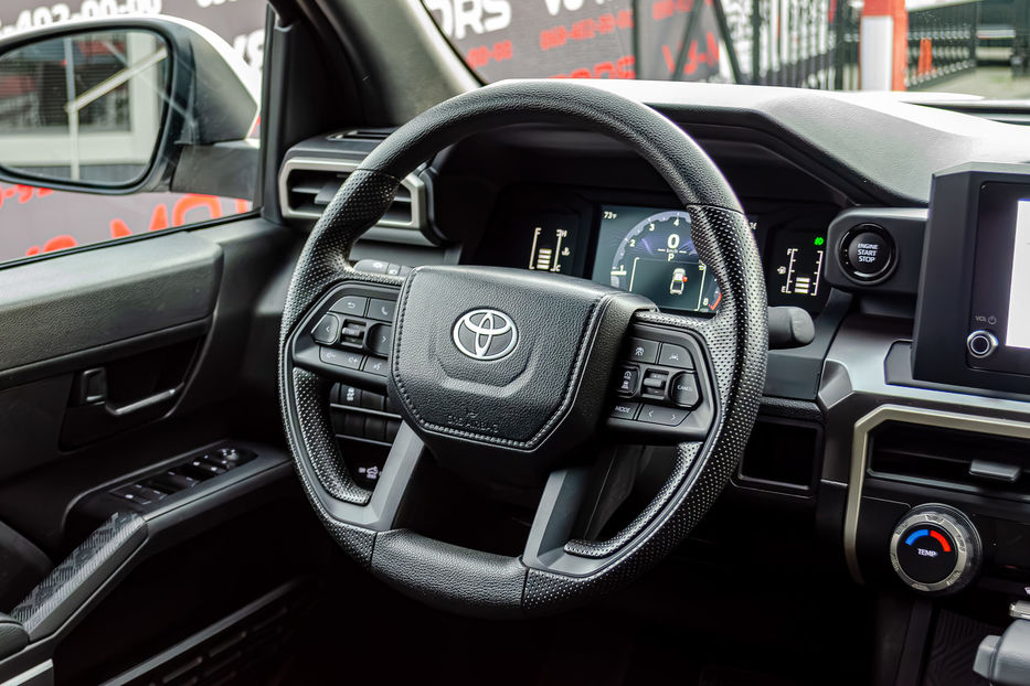 Продам Toyota Tacoma 2.4 AWD 2024 года в Киеве
