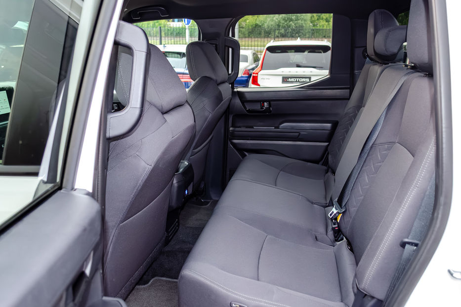 Продам Toyota Tacoma 2.4 AWD 2024 года в Киеве