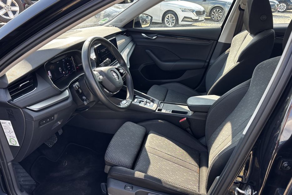 Продам Skoda Octavia авто у Львові 2022 года в Львове