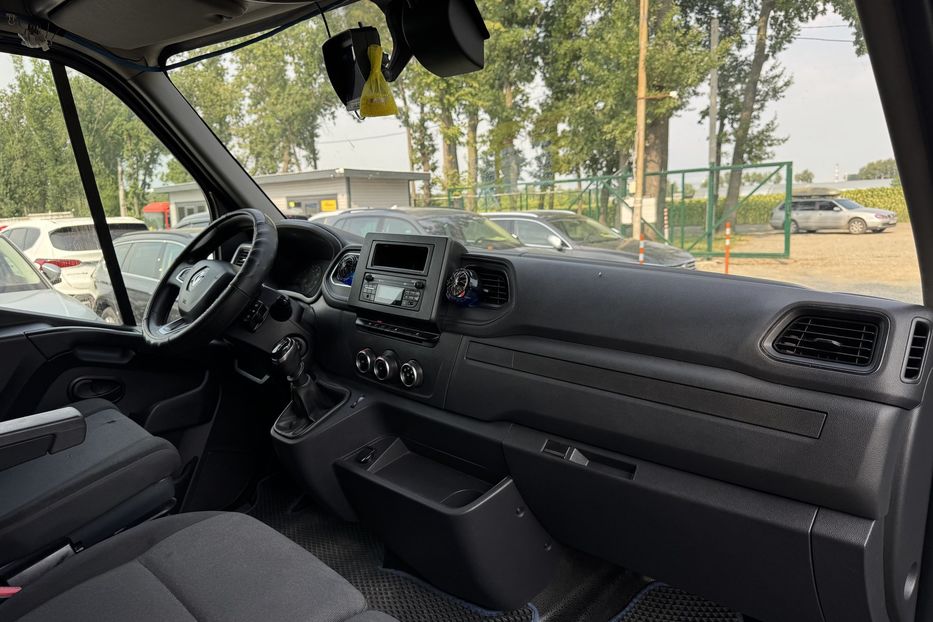 Продам Renault Master груз. COMIS  2019 года в г. Умань, Черкасская область