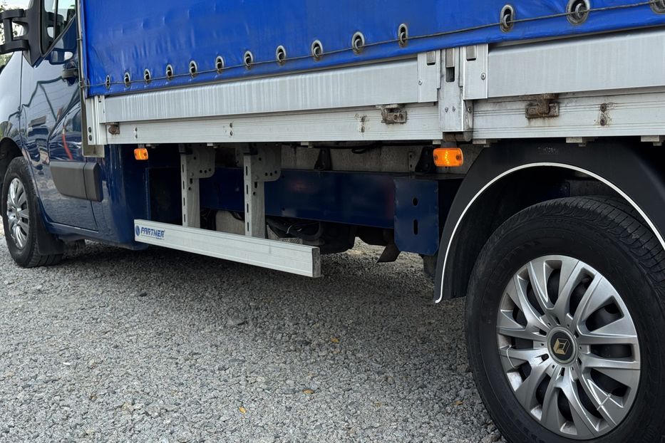 Продам Renault Master груз. COMIS  2019 года в г. Умань, Черкасская область