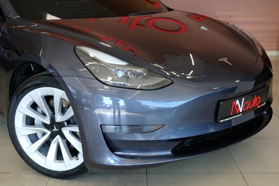 Продам Tesla Model 3 2023 года в Одессе