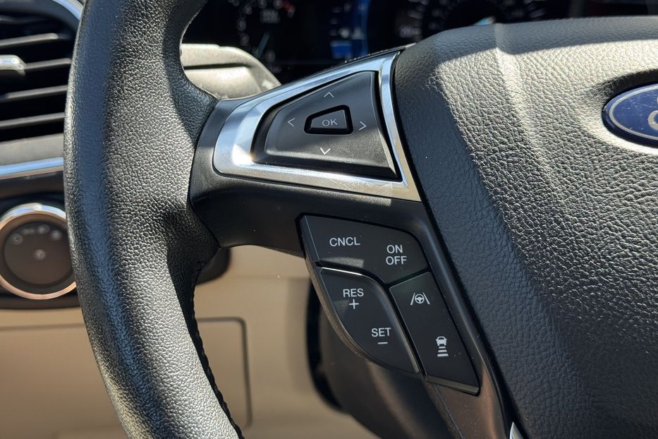 Продам Ford Edge Titanium AWD  COMIS 2020 года в г. Умань, Черкасская область