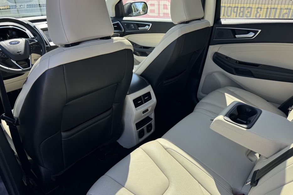 Продам Ford Edge Titanium AWD  COMIS 2020 года в г. Умань, Черкасская область