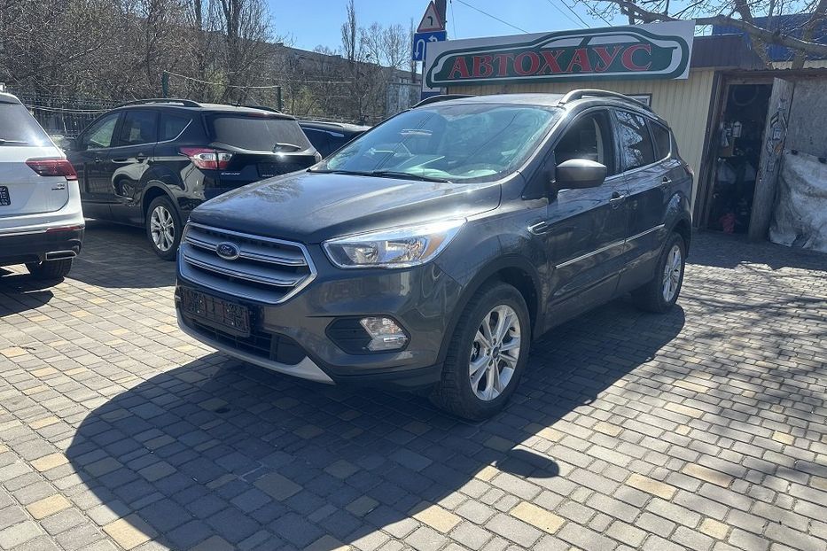 Продам Ford Escape 2018 года в Одессе