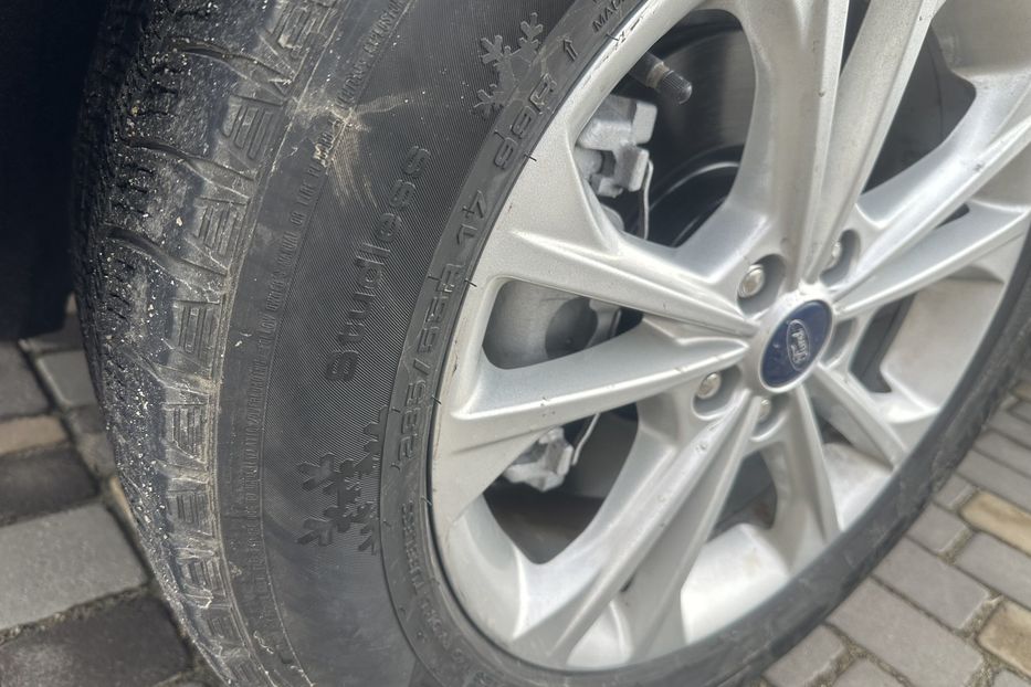 Продам Ford Escape 2018 года в Одессе