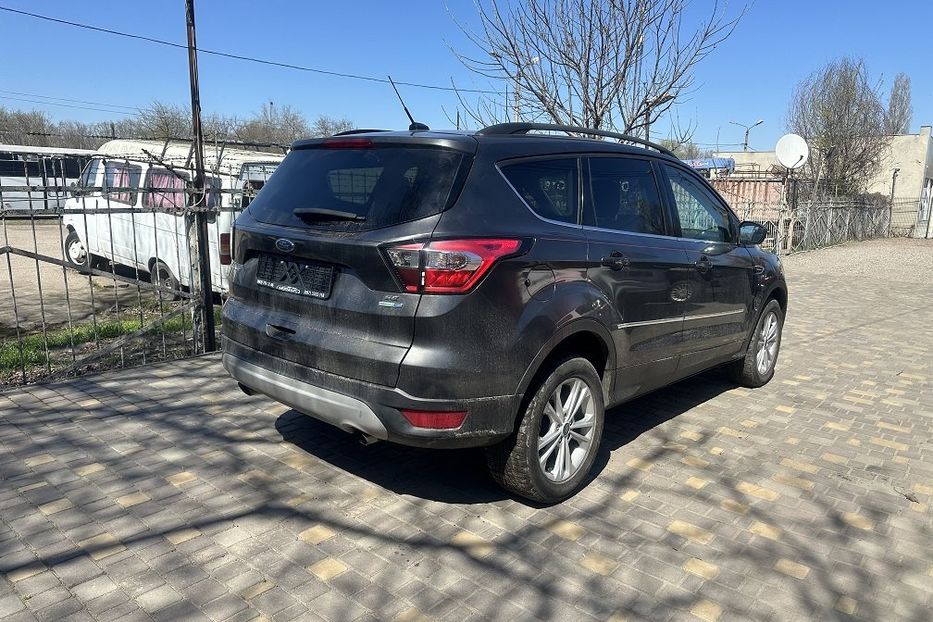 Продам Ford Escape 2018 года в Одессе