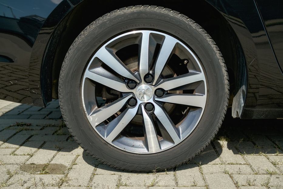 Продам Peugeot 308 2021 года в Львове